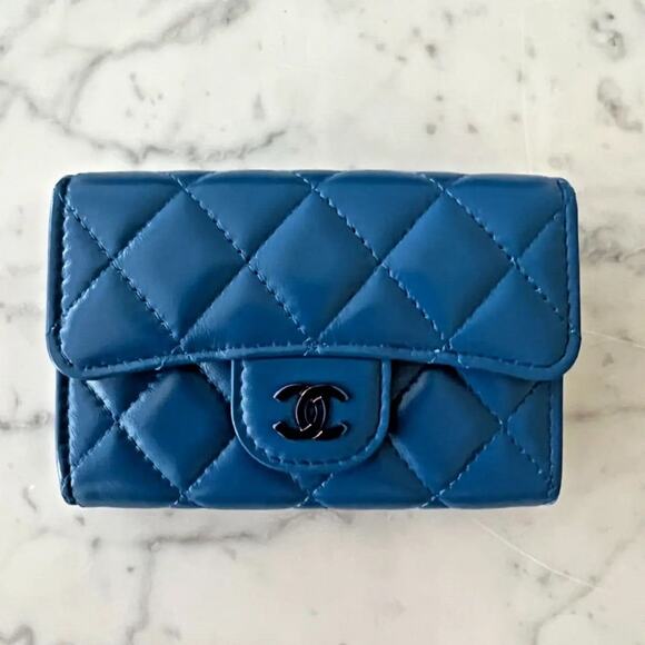 CHANEL Handbags - Chanel Leather Quilted Card Holder Wallet Blue teal w/box + reciept